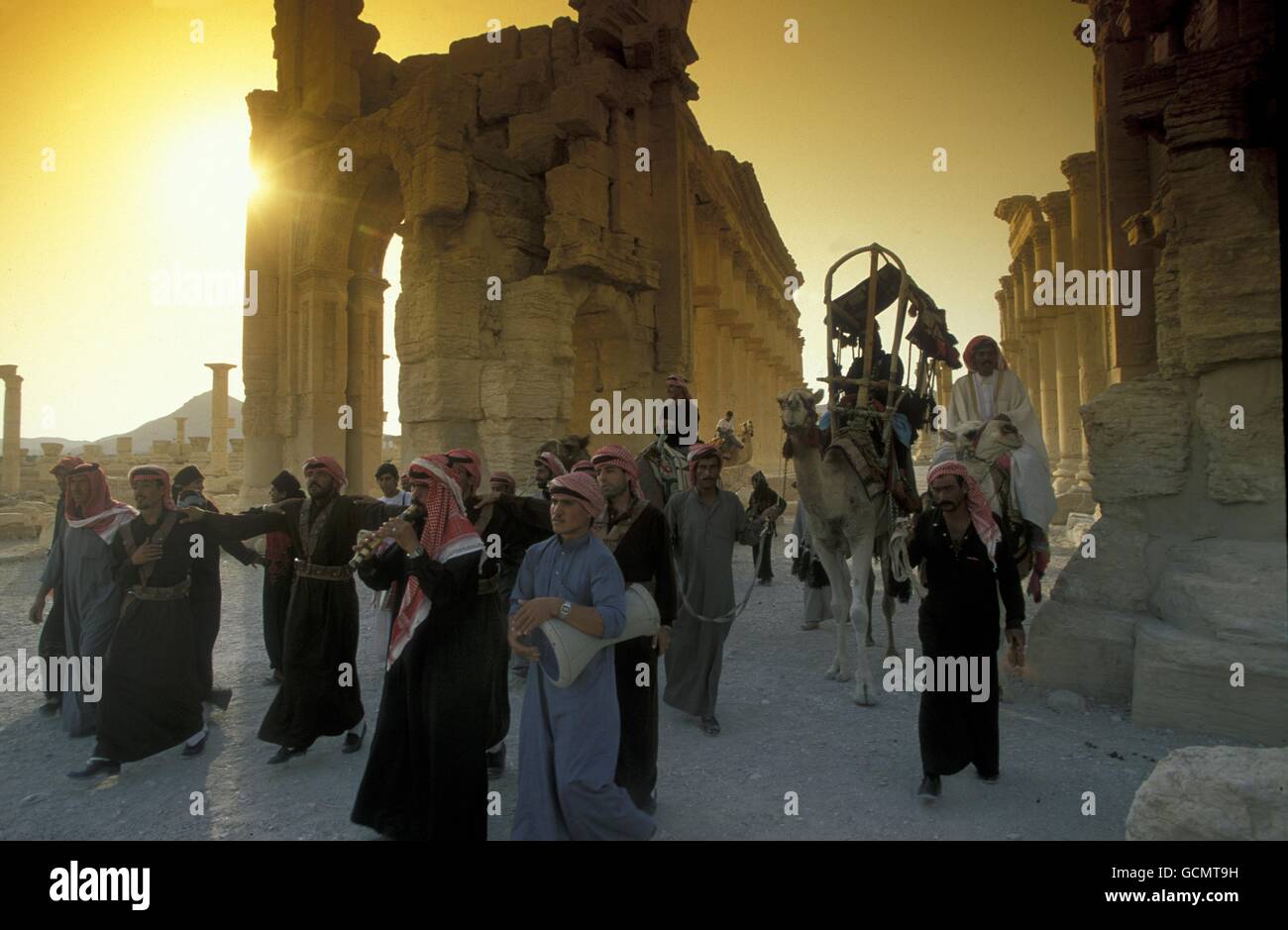 Menschen in der Nähe der Stadt Palmyra in Syrien im Nahen Osten Stockfoto