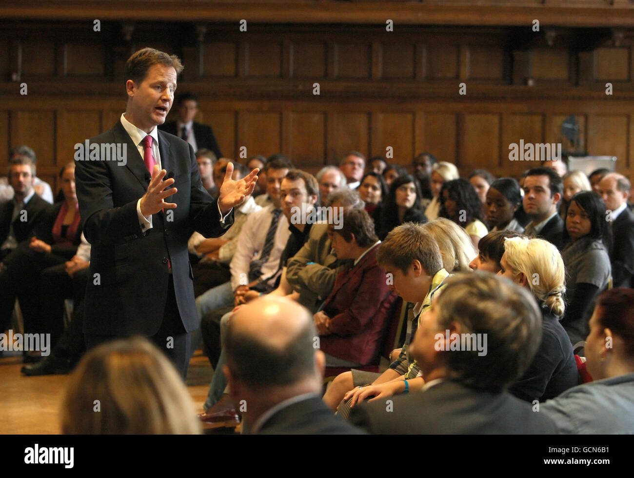 Clegg gesteht Lib Dem "Nervosität" Stockfoto