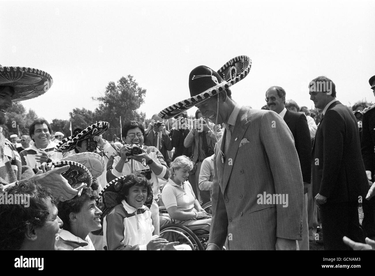 Leichtathletik - 1984 Sommer-Paralympics - Eröffnungsfeier - Stoke Mandeville Stockfoto