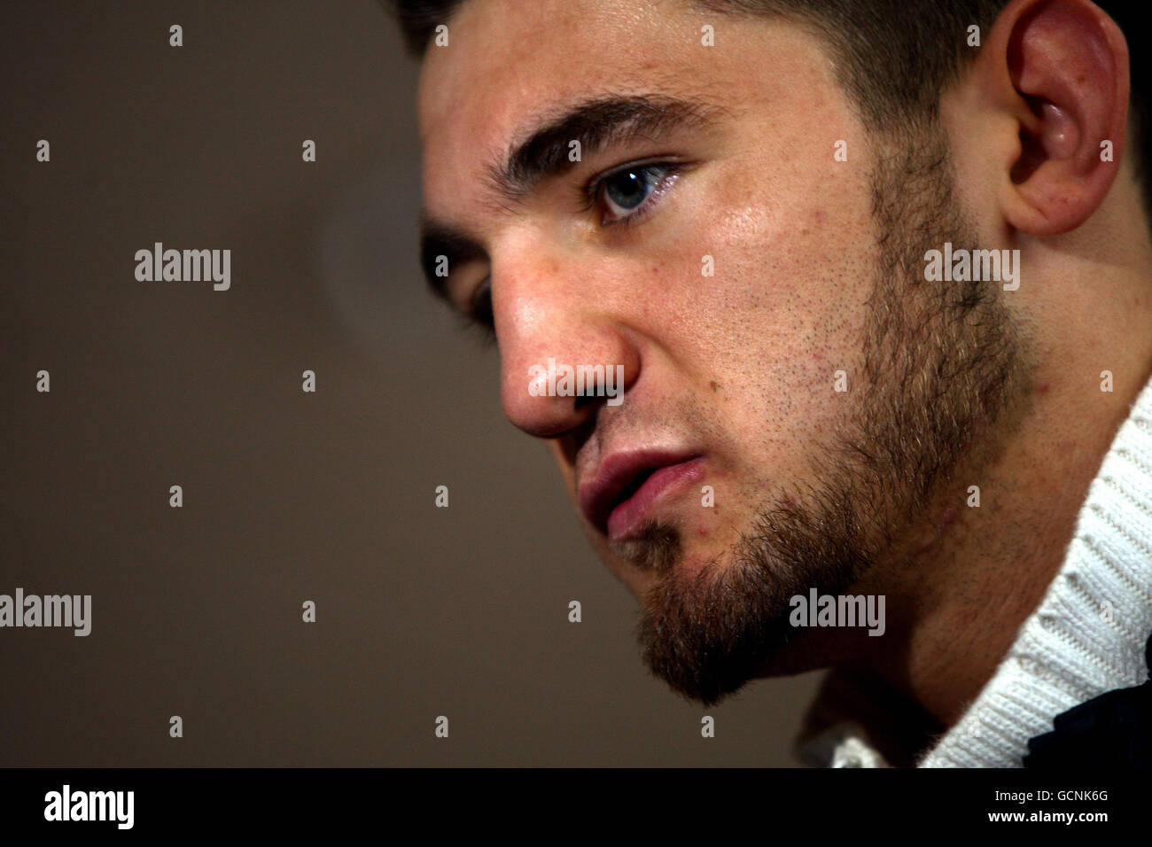 Boxer Nathan geschickt während der Kopf-an-Kopf in der LG Arena, Birmingham. Stockfoto