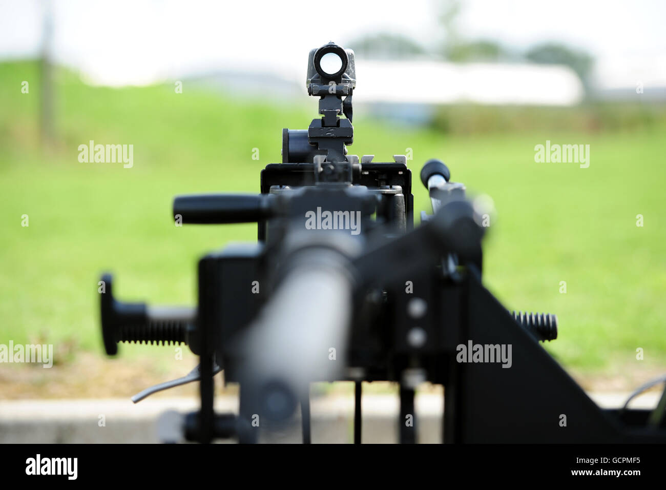 Allgemeine Ansicht eines schweren Maschinengewehrs während einer Tour der 16 Air Assault Brigade und Colchester Garrison, Colchester. Stockfoto
