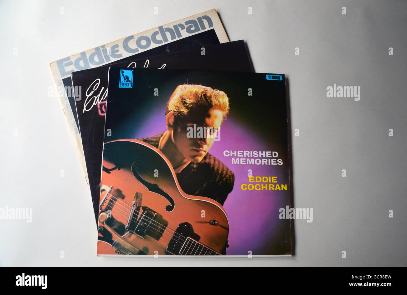Eine Sammlung von 50er Jahre Rock'n'Roll Star Eddie Cochran Schallplatten Stockfoto