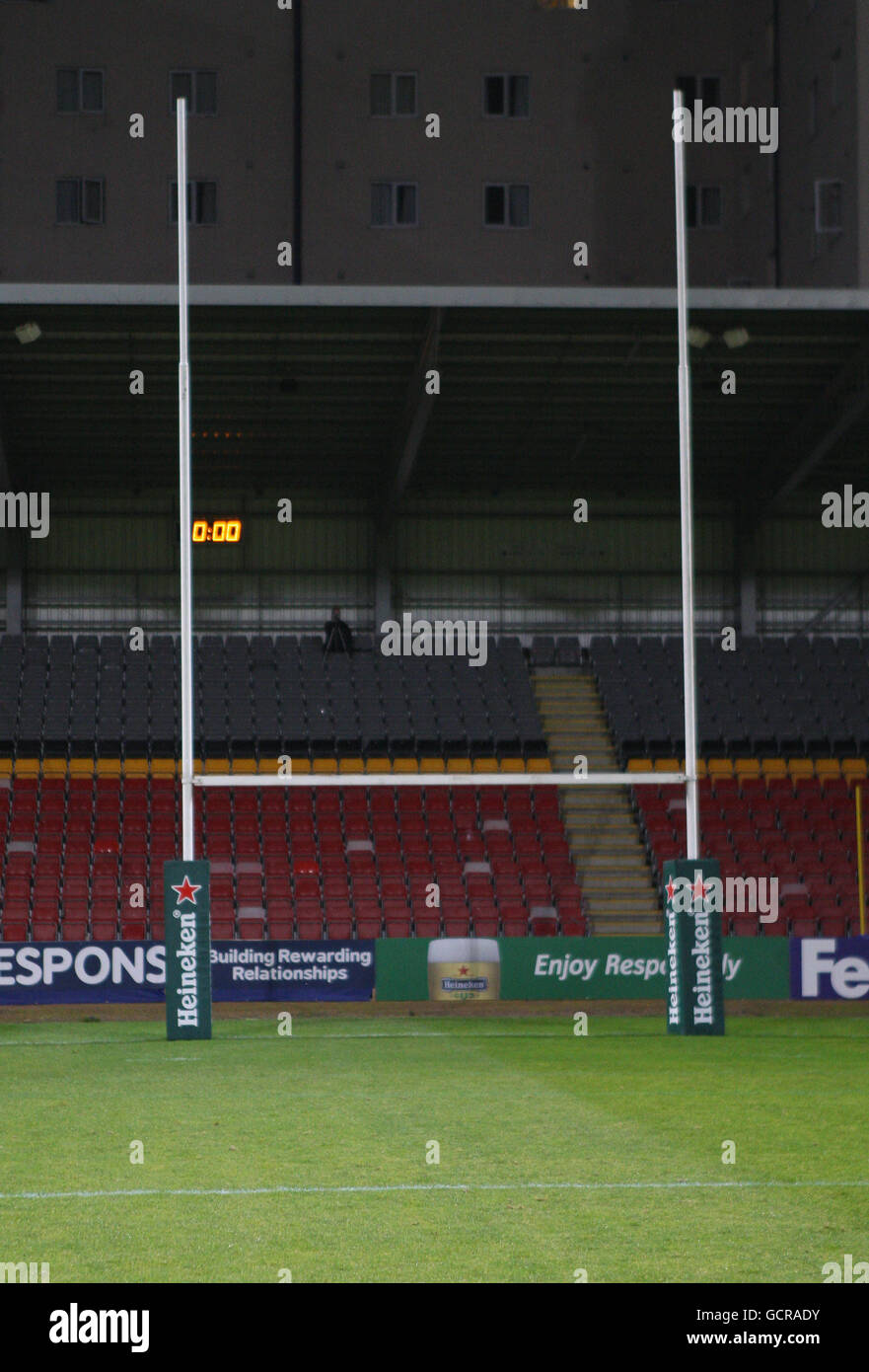 Eine allgemeine Ansicht der Stände in der Firhill Arena vor dem Heineken Cup, Pool 6 Spiel in der Firhill Arena, Glasgow. Stockfoto