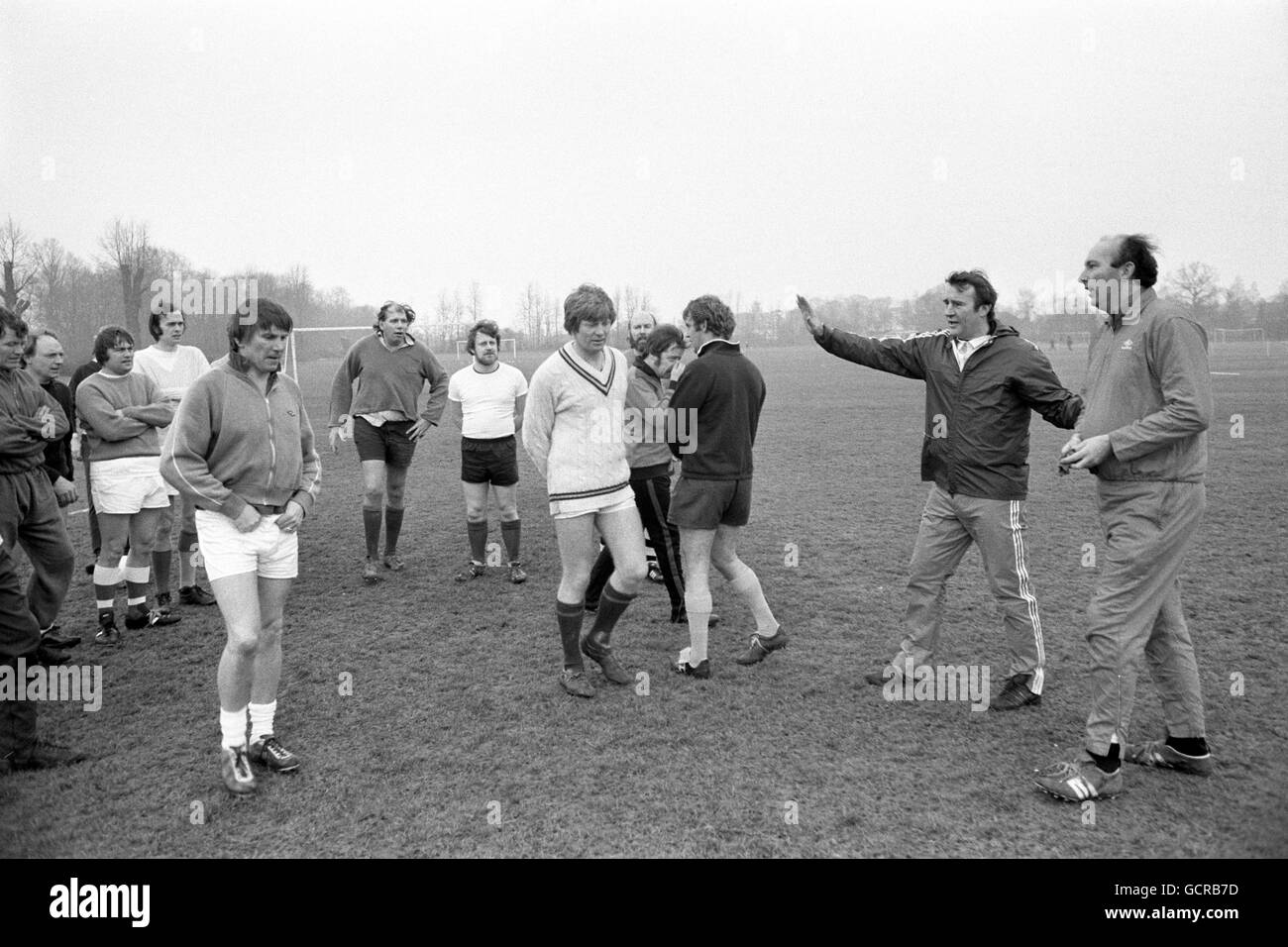 Fußball - Celebrity Spiele - m/s v prominenten - Bromley Sportplatz - London Stockfoto