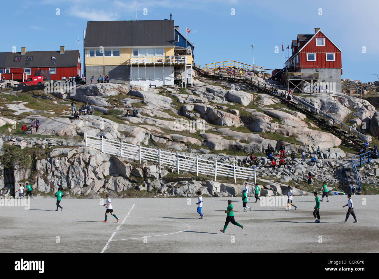 Fußball-Feld, Ilulissat, Grönland Stockfoto