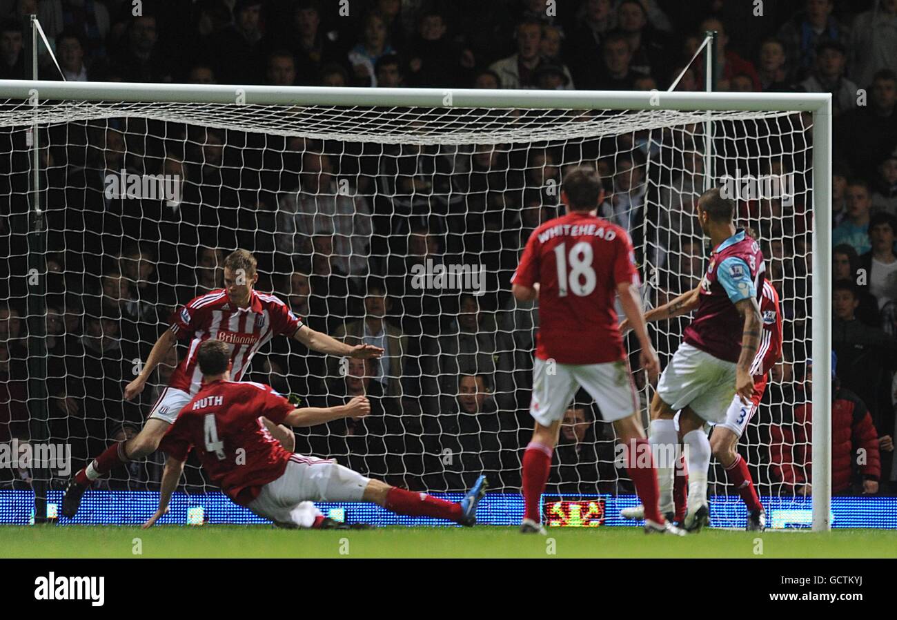 Fußball - Carling Cup - 4. Runde - West Ham United gegen Stoke City - Upton Park Stockfoto