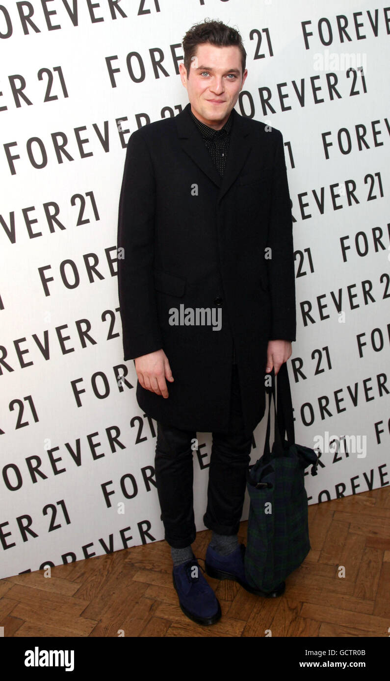 Mathew Horne bei der Ankunft für die Forever 21 Startparty, die in einem Marylebone in London stattfand. Stockfoto