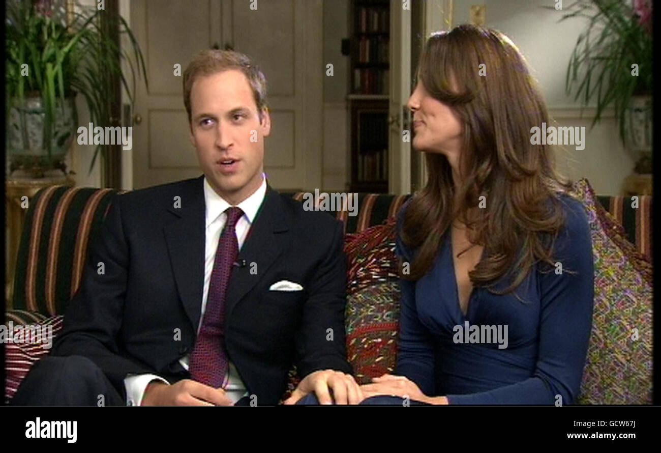 Videograb aus zusammengefassten ITV-Aufnahmen von Prinz William und Kate Middleton während eines Interviews am Tag, an dem sie ihre Verlobung ankündigten. Stockfoto