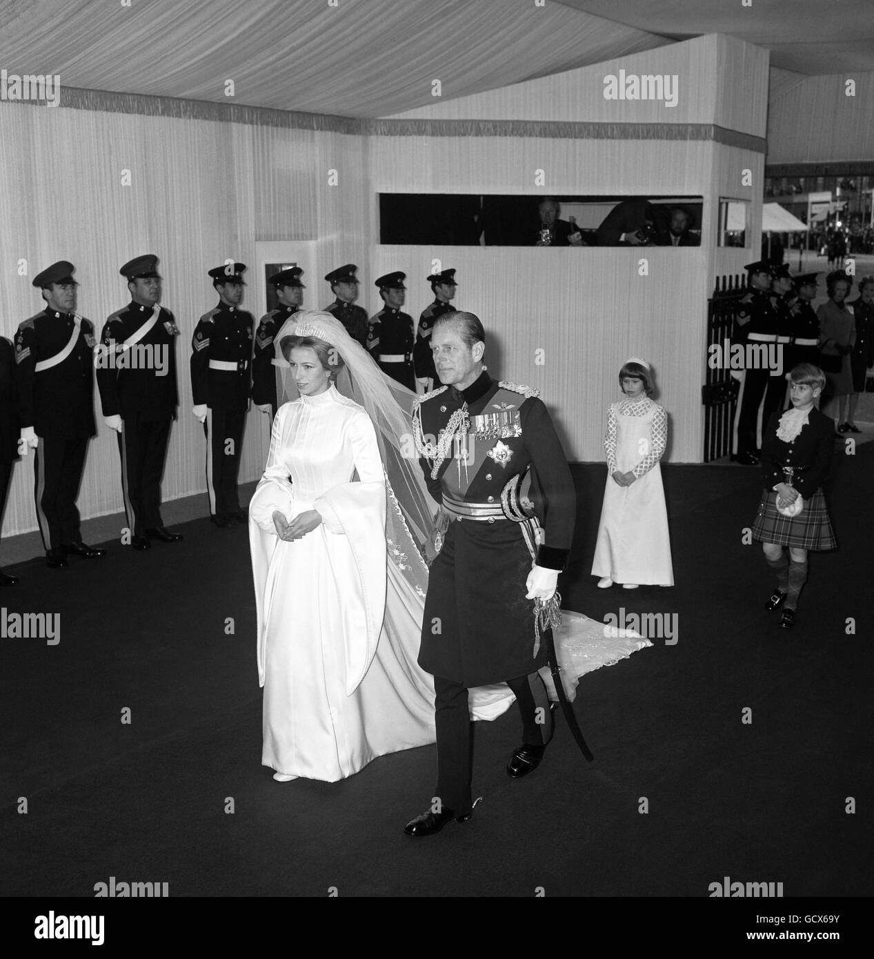 Royalty - Prinzessin Anne und Captain Mark Phillips Hochzeit - London Stockfoto