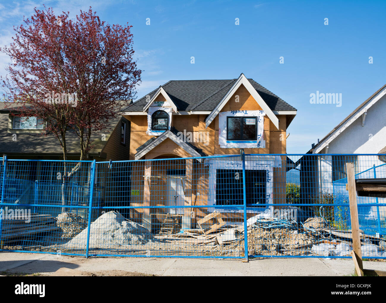 Neues Haus im Bau in Vancouver, BC, Kanada. Neues Haus, gebaut nach vorherige abgerissen wurde. Stockfoto
