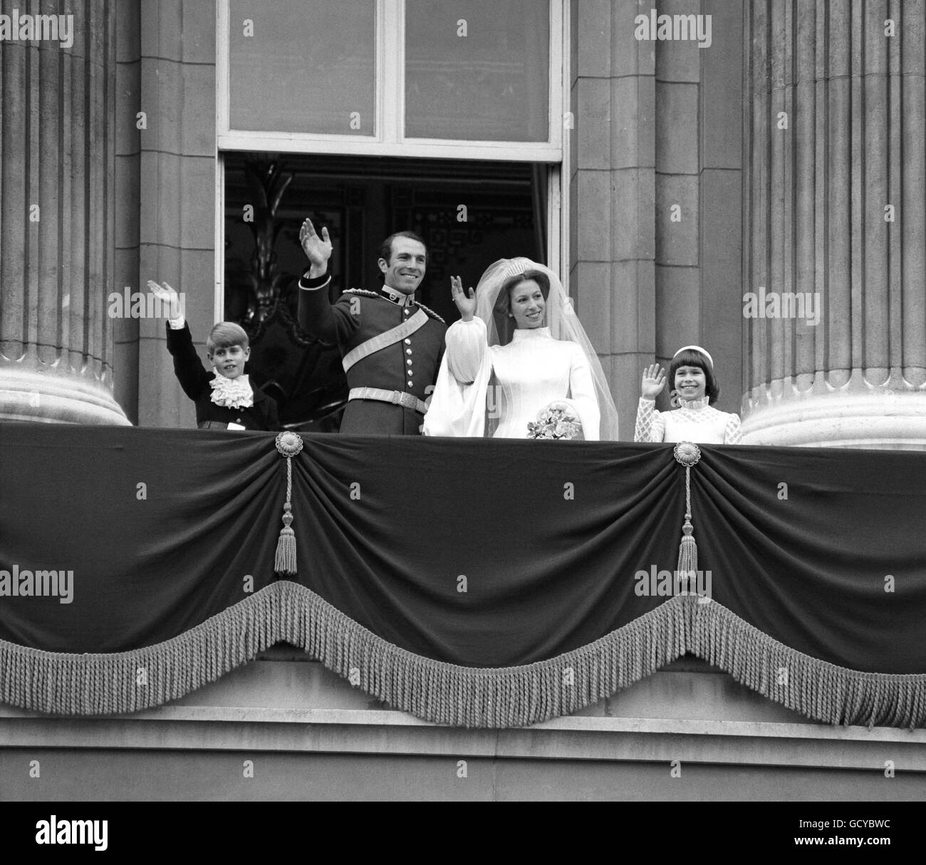 Royalty - Prinzessin Anne und Captain Mark Phillips Hochzeit - London Stockfoto