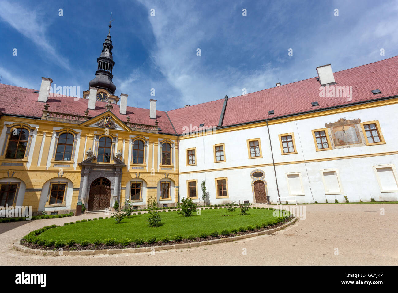 Innenhof Schloss Decin Nordböhmen Tschechische Republik Stockfoto