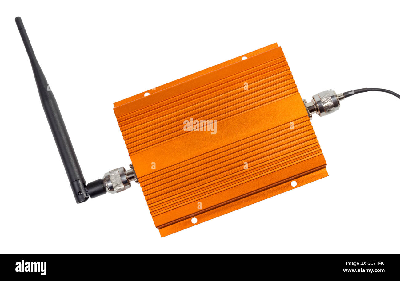 Verstärkende Signal-Repeater für GSM-Mobiltelefon mit Antennen montiert isolierten auf weißen Hintergrund Stockfoto