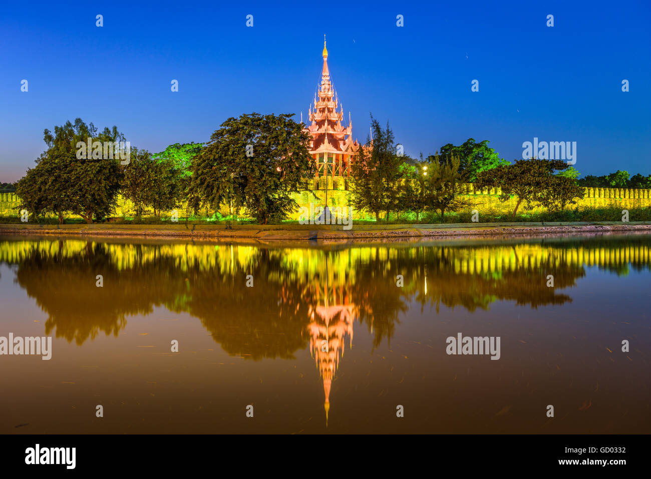 Mandalay, Myanmar am königlichen Palast Wassergraben. Stockfoto