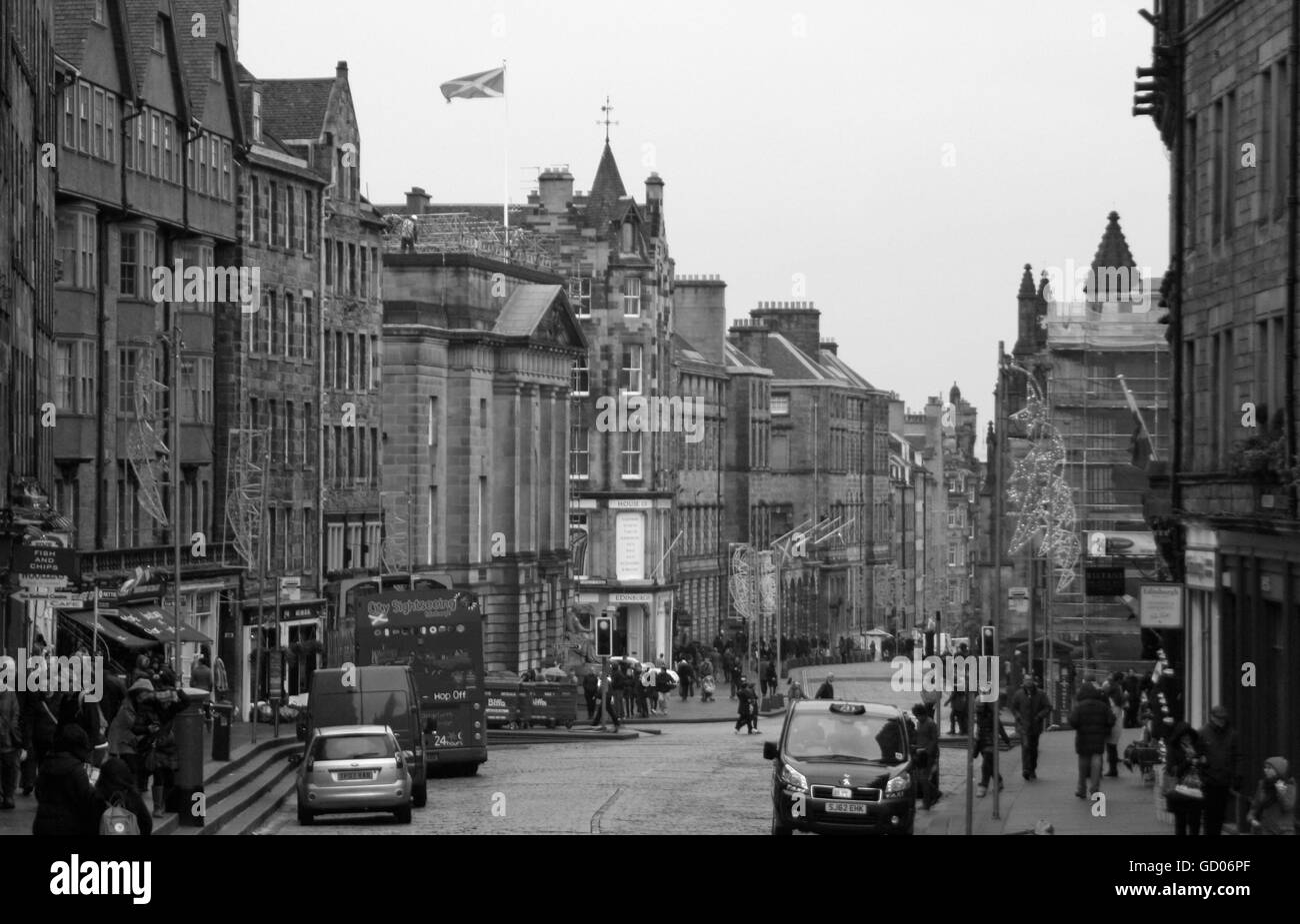Alten Edinburgh in schwarz und weiß die Royal Mile Stockfoto