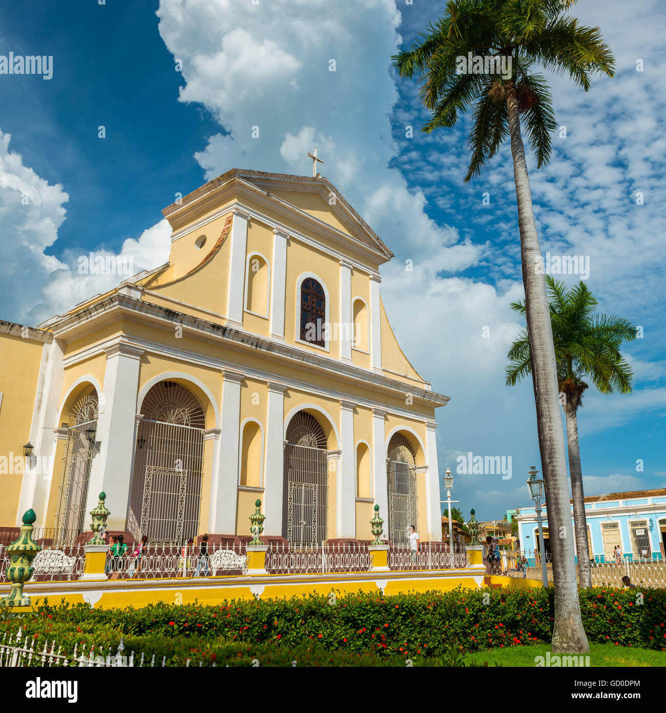 Die Kirche der Heiligen Dreifaltigkeit im Bereich "Plaza Mayor" von Trinidad, Kuba. Stockfoto