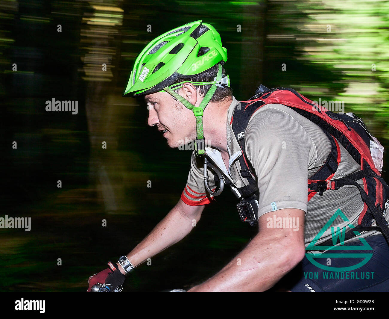 Chapman Creek Trail, British Columbia, Kanada. 10. Juli 2016. Jährliche BC Bike-Rennen. Bildnachweis: Cameron Kuc/Alamy Live-Nachrichten Stockfoto