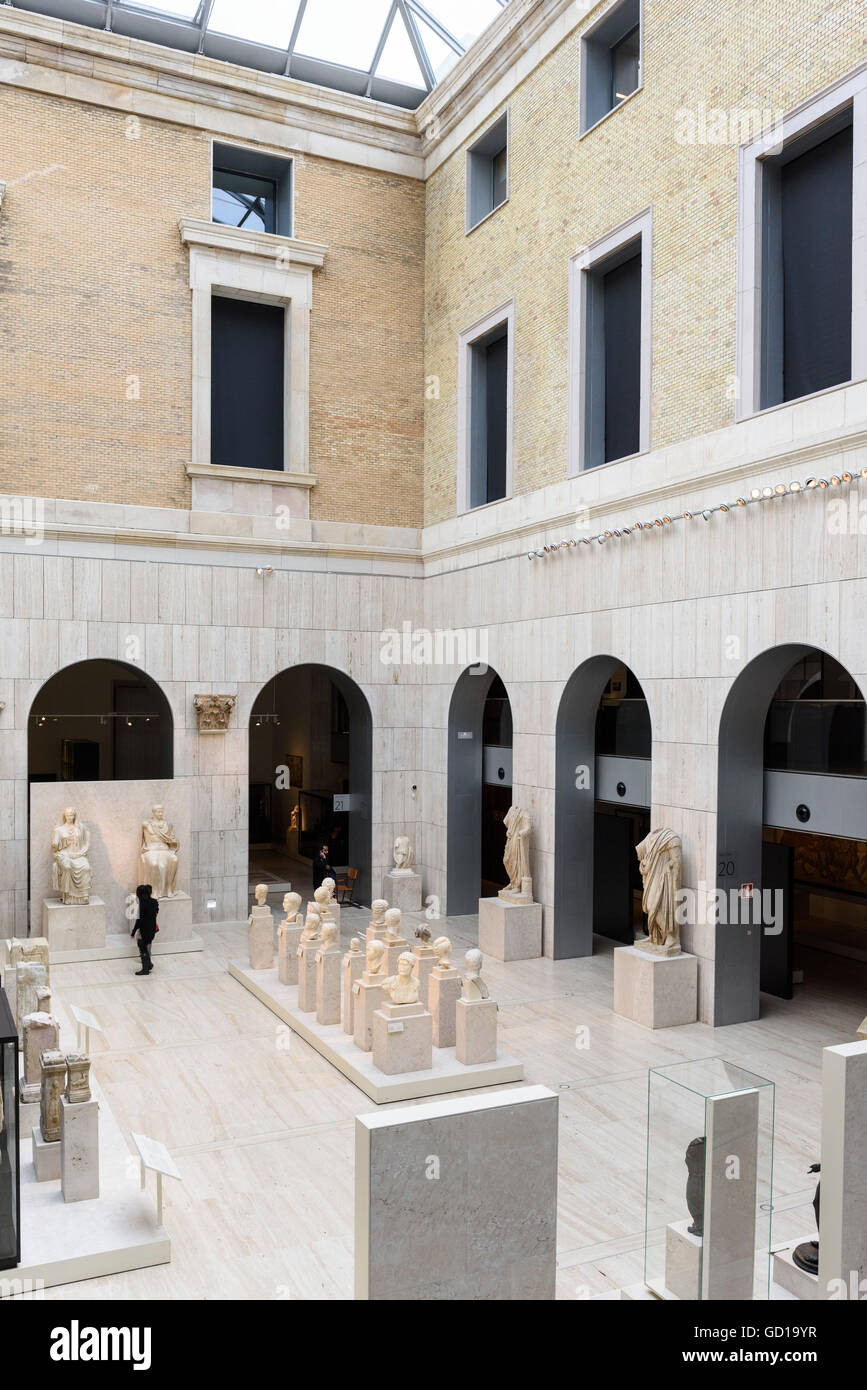 Madrid. Spanien. Ausstellung der Antikensammlung im nationalen archäologischen Museum Spaniens. Museo Arqueológico Nacional. Stockfoto