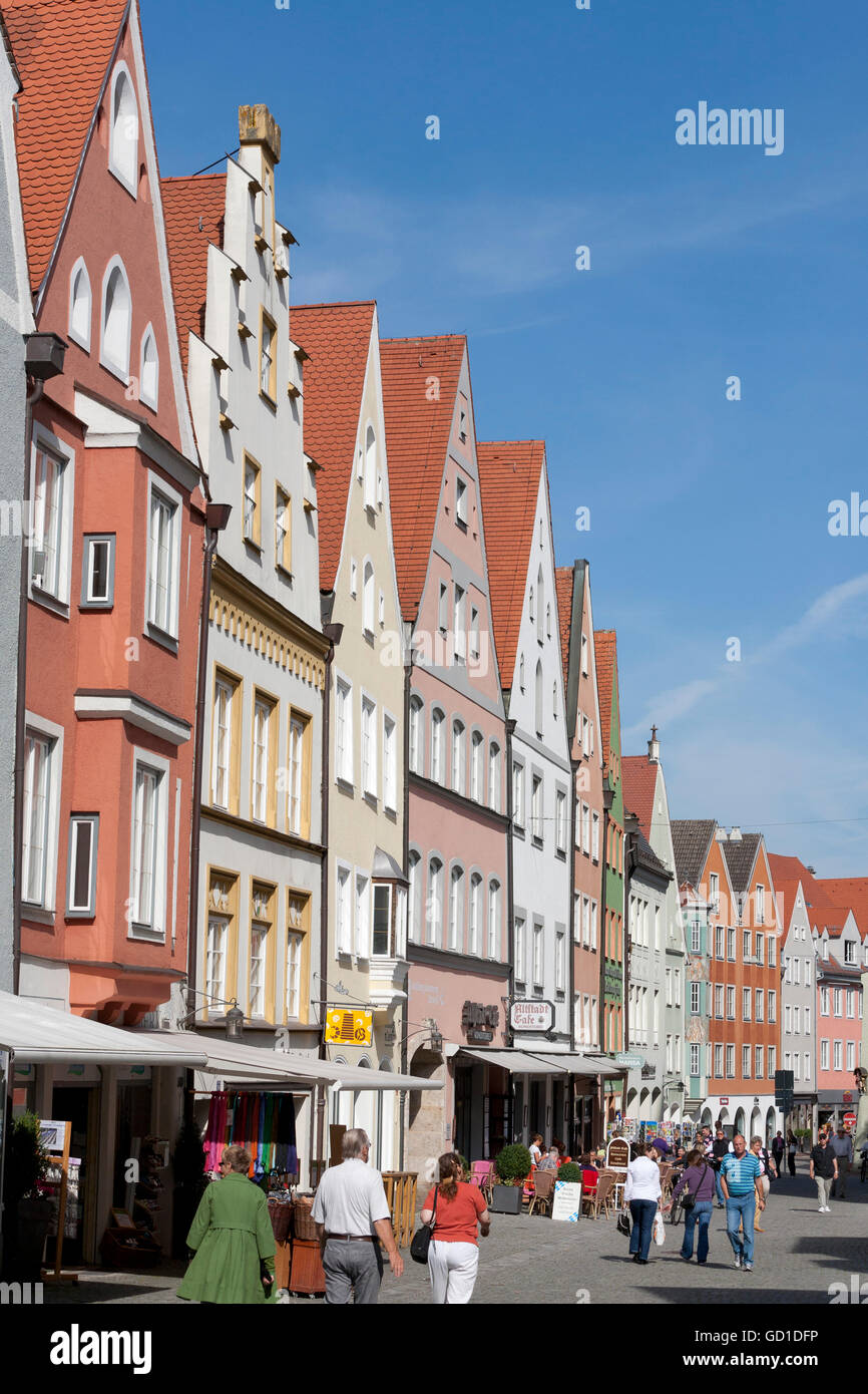 Geschäfte in der Ludwigstraße Straße, Landsberg Lech, Bayern bin Stockfoto