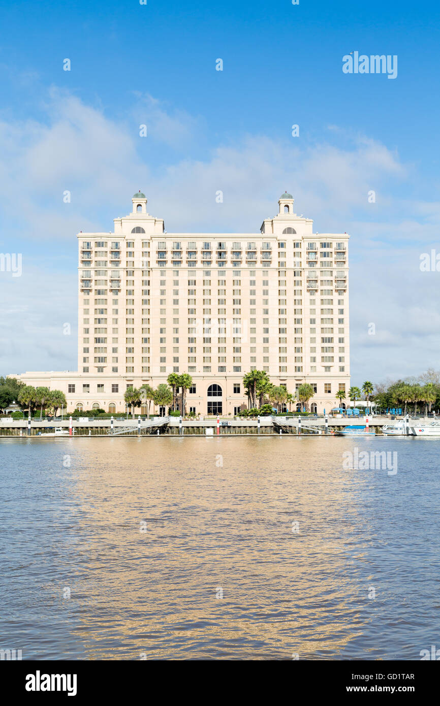 Hotel in Savannah River Stockfoto