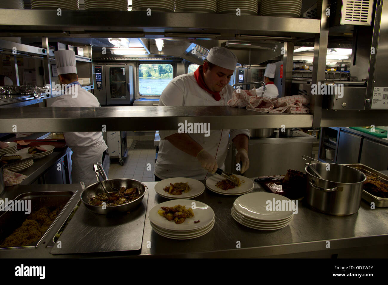 Der Viking Alruna Küche oder Pantry, ist makellos sauber und effizient. Stockfoto