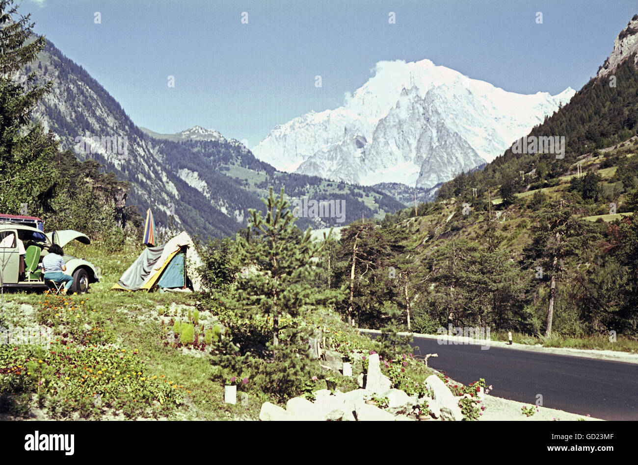Geographie / Reisen, Italien, Landschaften, Aostatal, Blick auf den Mont Blanc, bei Courmayeur, 1965, Additional-Rights-Clearences-not available Stockfoto