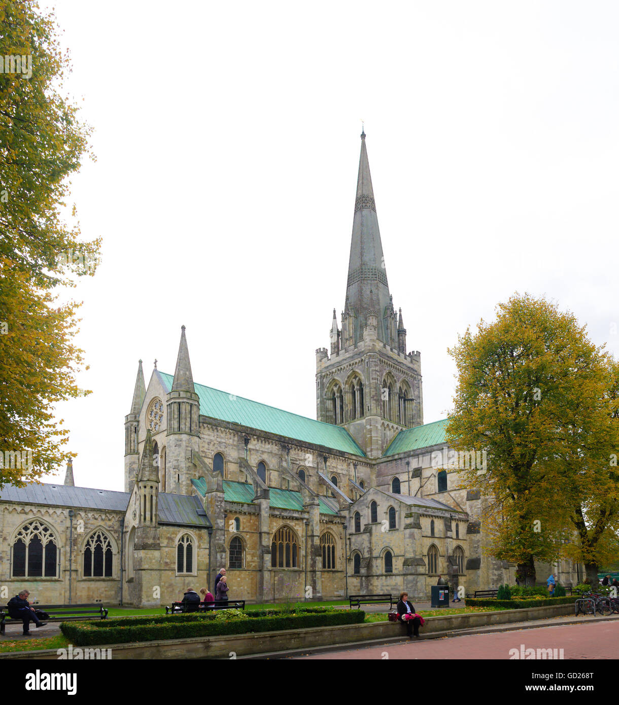 CHICHESTER, ENGLAND - 22. Oktober 2015: Chichester Cathedral, gegründet im 11. Jahrhundert widmet sich die Heilige Dreifaltigkeit und Stockfoto
