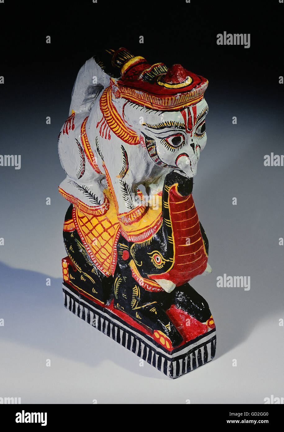 Bildende Kunst, Sri Lanka, Skulptur, Lion auf Elefanten, 19. Jahrhundert, Holz, lackiert, lackiert, Artist's Urheberrecht nicht gelöscht werden Stockfoto