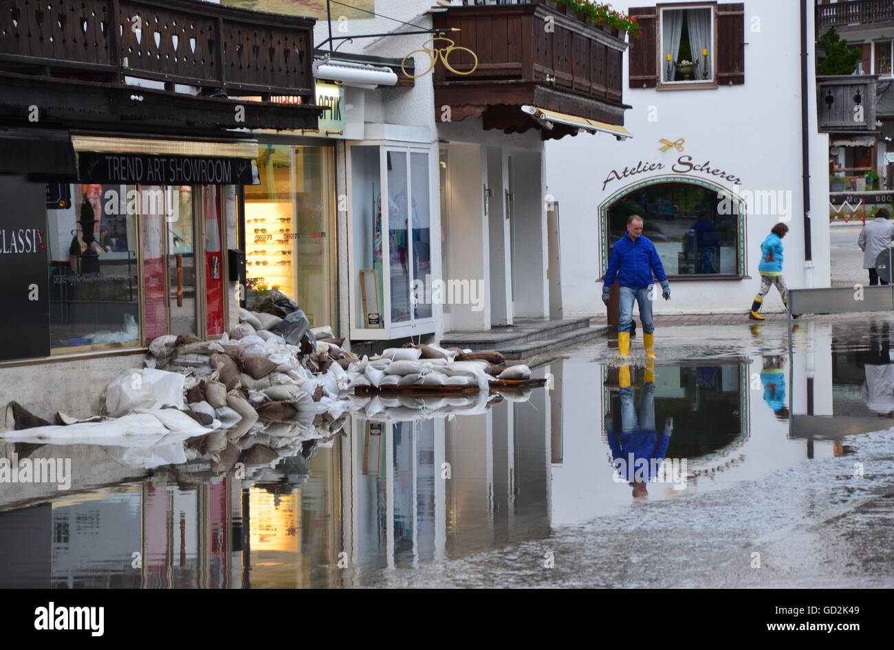 Katastrophe, Hochwasser, nach dem Hochwasser an der Seestrasse, Rottach-Egern, Bayern, 3.6.2013, Zusatz-Rechteklärung-nicht vorhanden Stockfoto