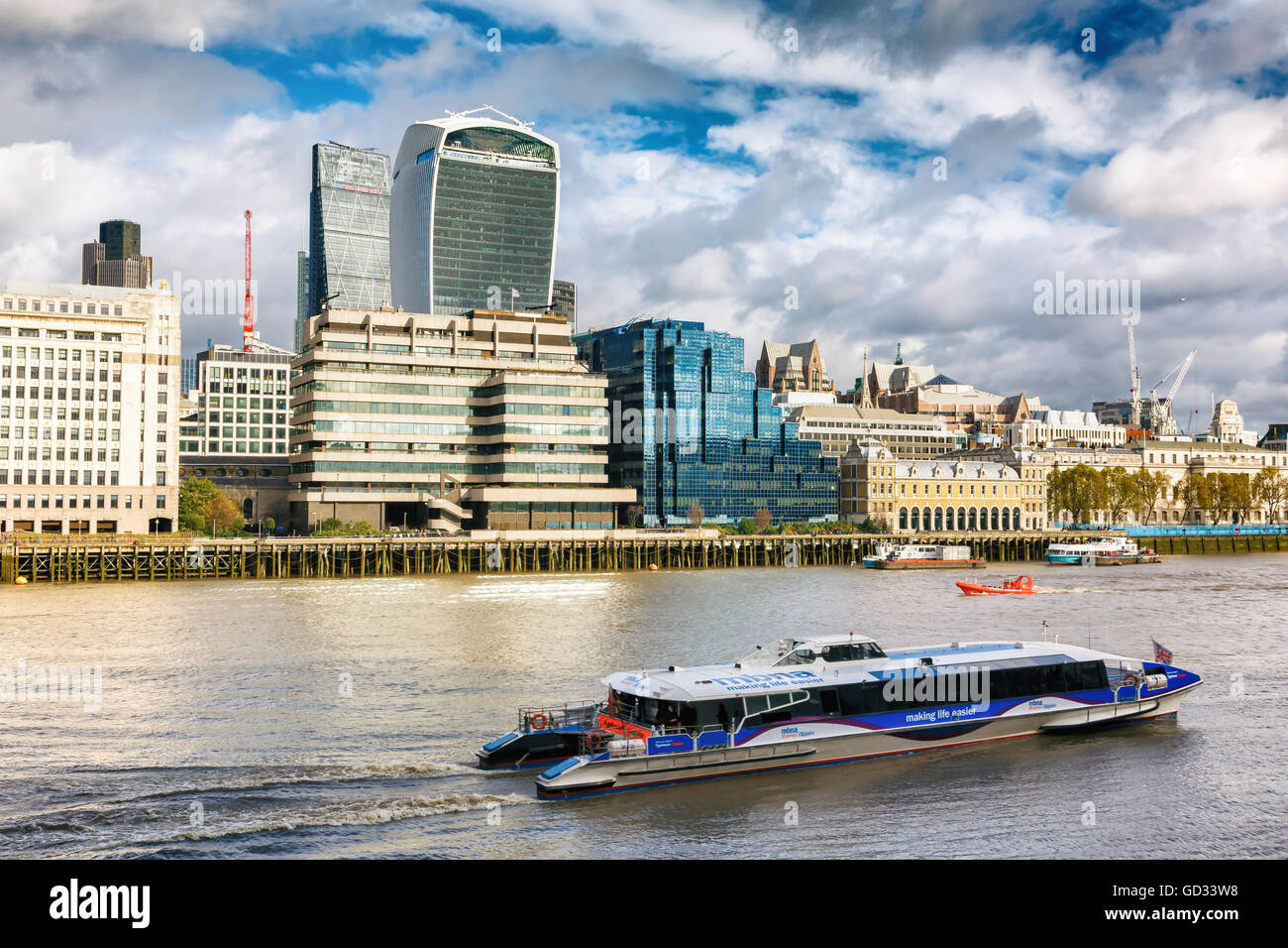 Blick auf die Stadt und die Themse. London. Großbritannien, Europa. Stockfoto