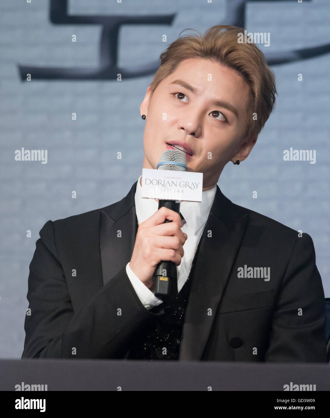 Jun-Su (JYJ), 11. Juli 2016: XIA (Junsu) nimmt an einer Pressekonferenz, die Förderung einer neuen musikalischen "Dorian Gray" in Seoul, Südkorea. Das Musical basiert auf Oscar Wildes Roman "Das Bildnis des Dorian Gray" und Junsu spielt die Hauptrolle Dorian Gray. Das kreative Musical wird im Seongnam Arts Center Opera House in Südkorea am 3. September 2016 eröffnet. © Lee Jae-Won/AFLO/Alamy Live-Nachrichten Stockfoto