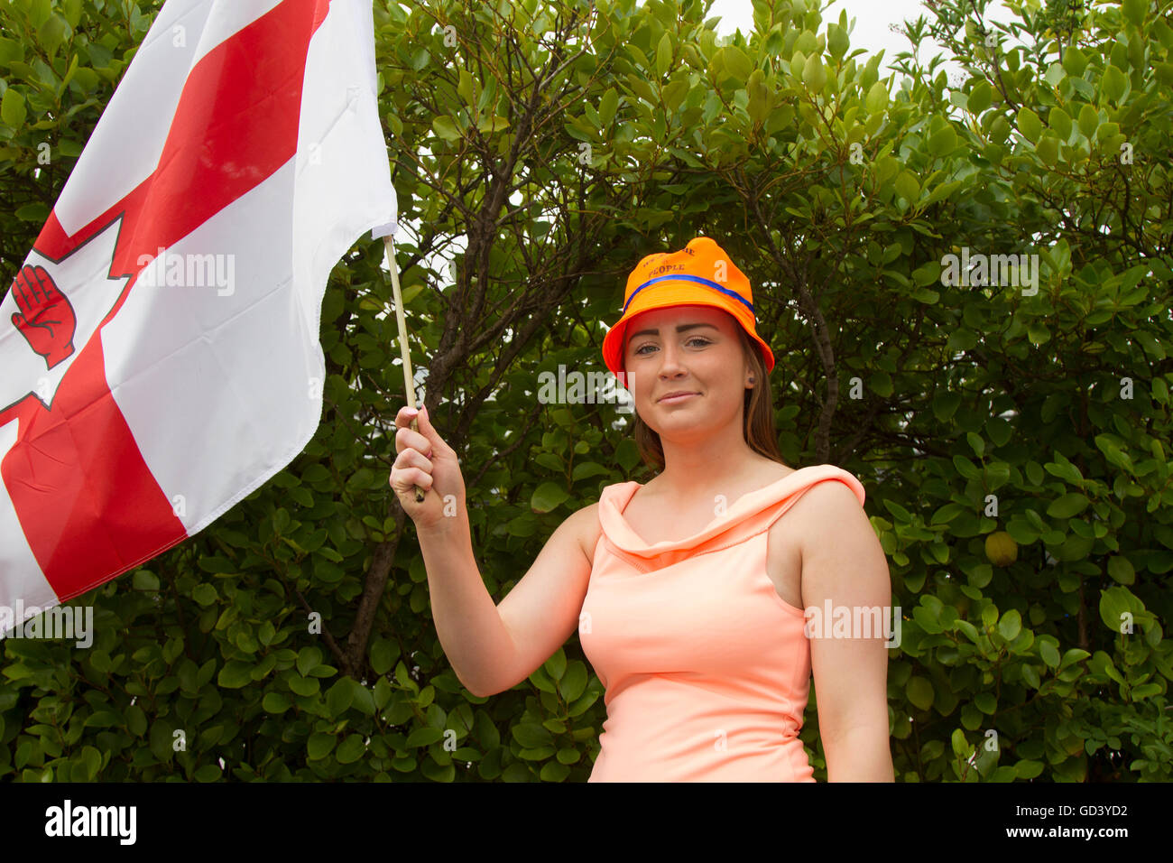 Southport, Merseyside, England 12. Juli 2016.  Courtney Ashe in Southport Oranier Tag marschieren durch die Straßen der Stadt.   Dies ist eine jährliche Veranstaltung im Ort beim lokalen von Merseyside, Bootle Lodges und aus der Ferne her sammeln, Edinburgh und Glasgow bis März und Parade, musikalische Begleitung von Scharen von Schaulustigen feiert den Jahrestag der Schlacht am Boyne angefeuert. Bildnachweis: Cernan Elias/Alamy Live-Nachrichten Stockfoto