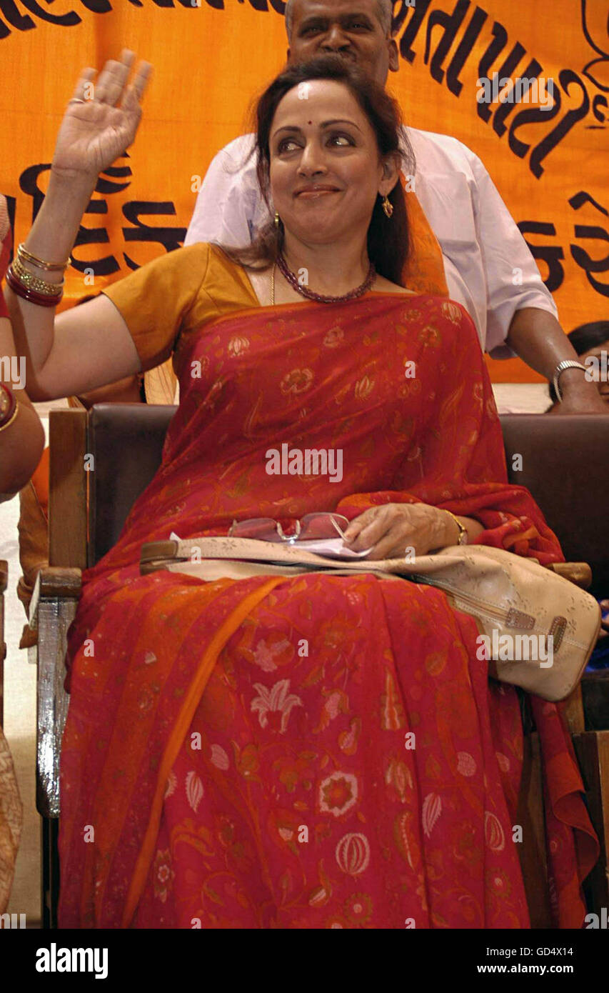 Hema Malini Stockfotos Und Bilder Kaufen Alamy