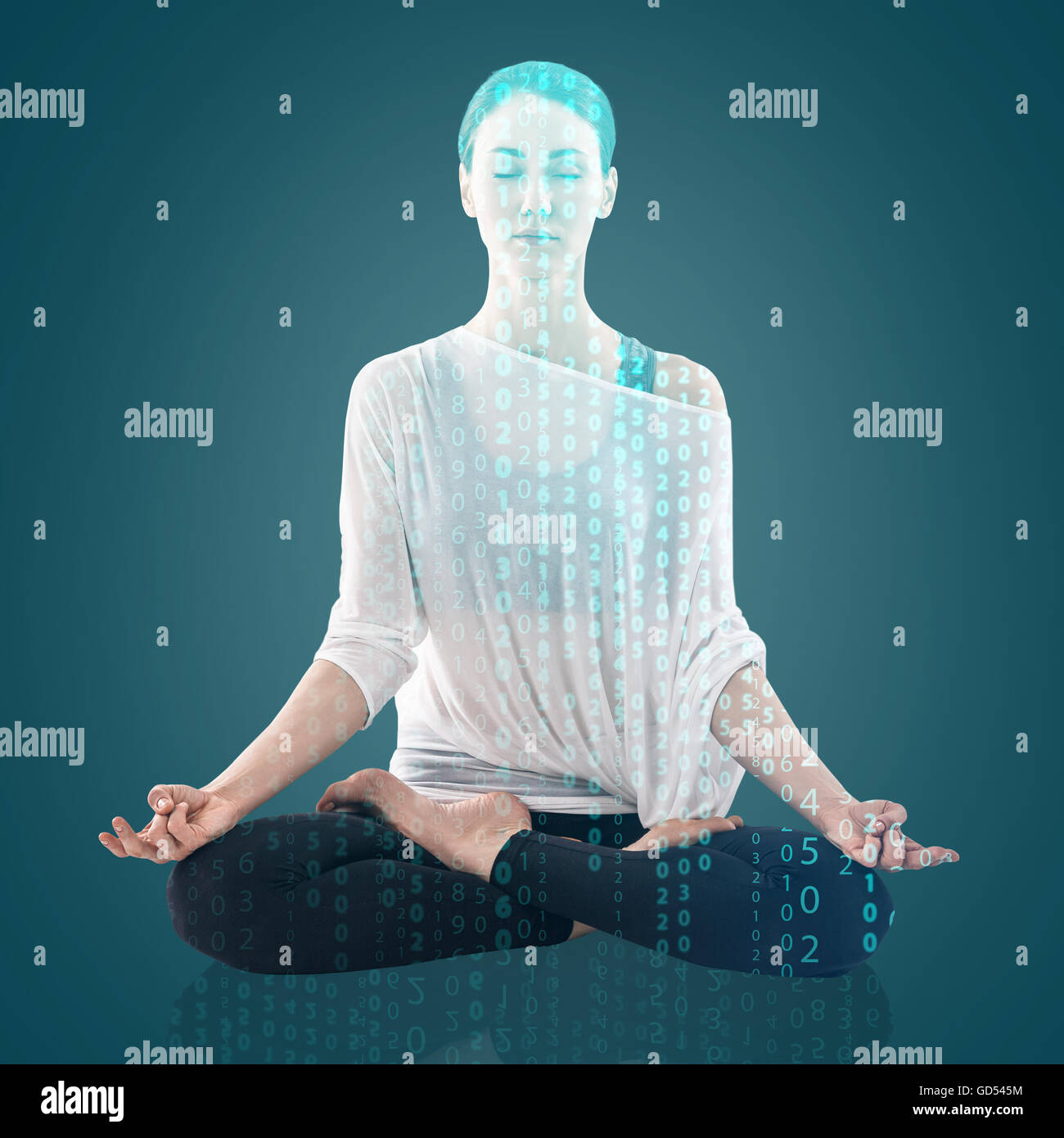 Frau praktizieren Yoga im Lotussitz Stockfoto