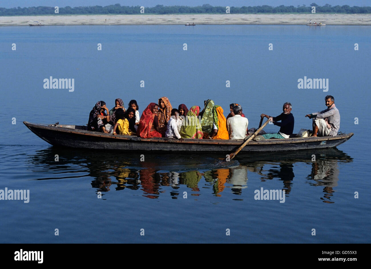 Boot auf dem Fluss Ganges Stockfoto