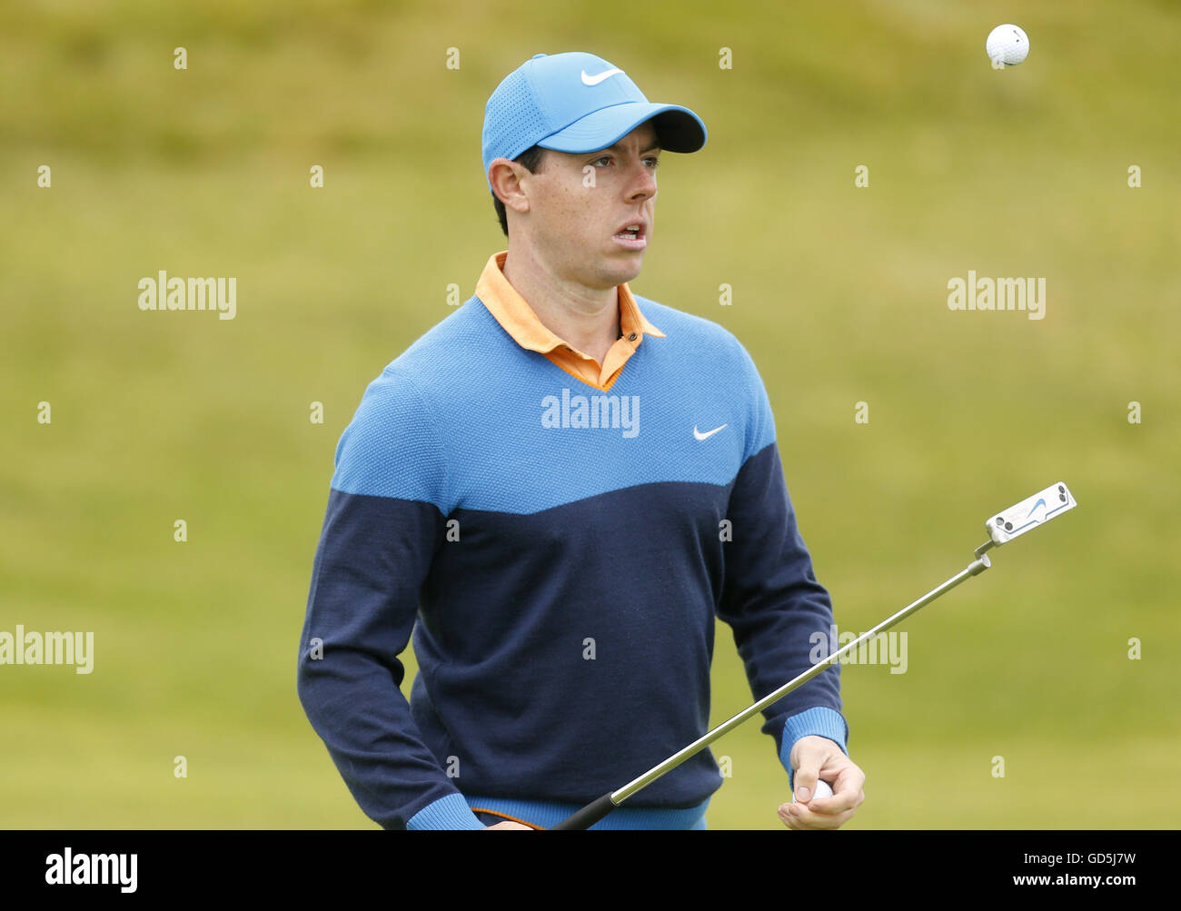 Northern Ireland Rory McIlroy auf dem sechsten Grün Praxis tagsüber im Royal Troon Golf Club, South Ayrshire. PRESSEVERBAND Foto. Bild Datum: Dienstag, 12. Juli 2016. Vgl. PA Geschichte GOLF Open. Bildnachweis sollte lauten: Danny Lawson/PA Wire. Einschränkungen: Nur zur redaktionellen Verwendung. Keine kommerzielle Nutzung. Kein Weiterverkauf. Standbild-Gebrauch bestimmt. Die Open Championship Logo und klare Verbindung zu The Open Website (TheOpen.com) auf Website-Veröffentlichung enthalten sein. Rufen Sie + 44 (0) 1158 447447 für weitere Informationen. Stockfoto