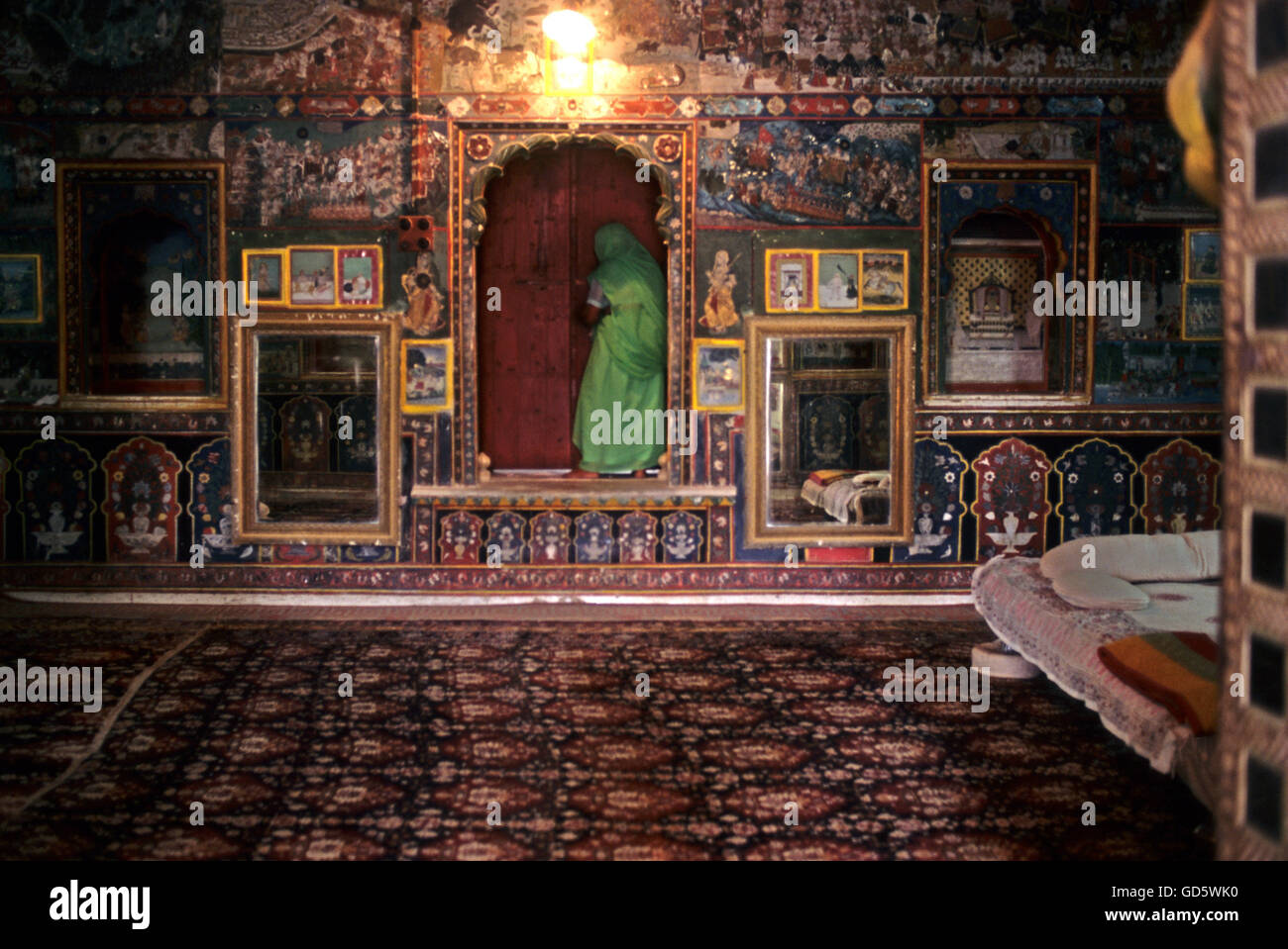 Schlafgemach und Wandmalereien Stockfoto