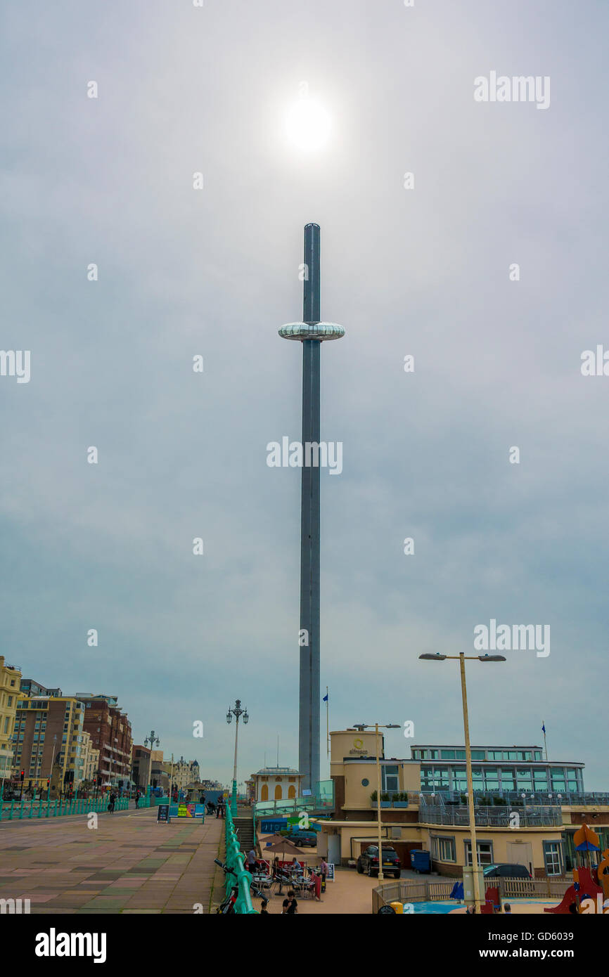 British Airways i360 Turm Brighton Seafront (Simulation) Sussex Stockfoto
