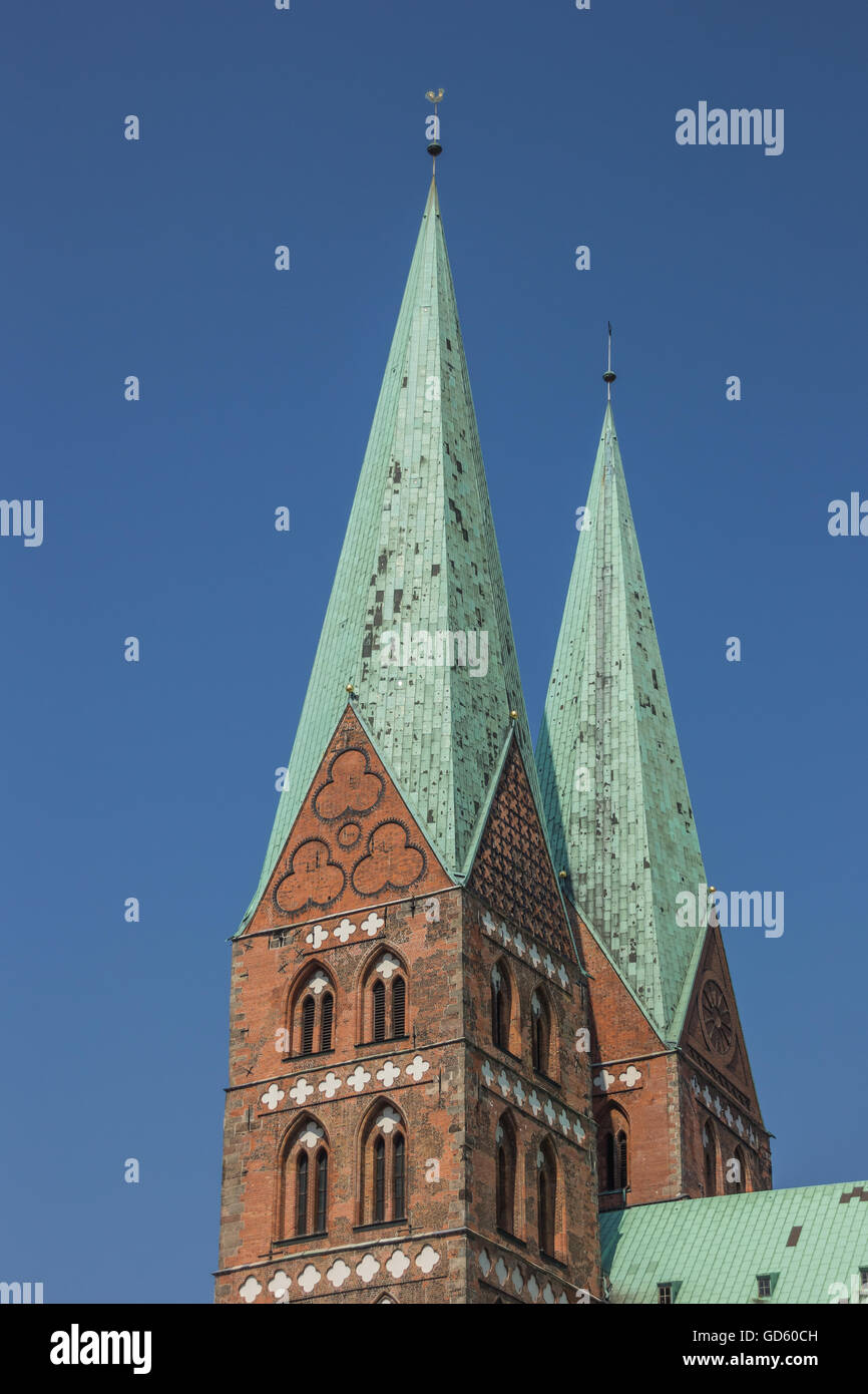 Türme der Marienkirche in Lübeck, Deutschland Stockfoto