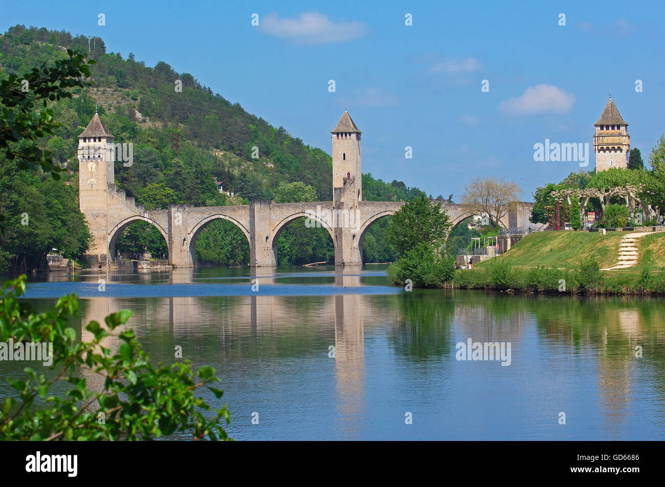 Cahors, Valentre Brücke, Pont Valentre, Fluss Lot, Lot Handelsverträge, Quercy, Via Podiensis, Weg von St, James, Camino de Santiago, Frankreich, Europa Stockfoto