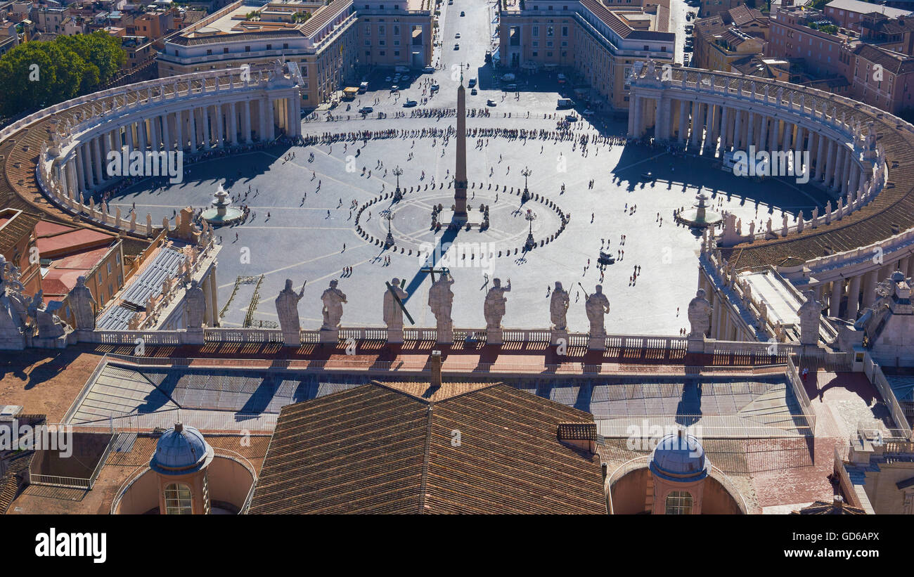 St Peter es Square von Kuppel von St. Peter Basilika Rom Latium Italien Europa Stockfoto