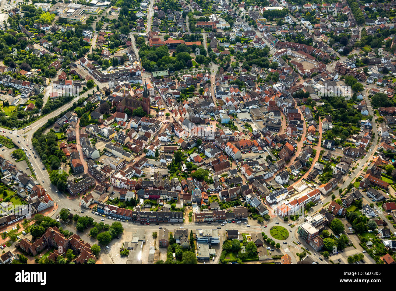 Luftaufnahme, die Innenstadt von Haltern, Stadtzentrum, Marktplatz mit St.Sixtus Kirche, Haltern, Ruhrgebiet, Nordrhein-Westfalen, Stockfoto