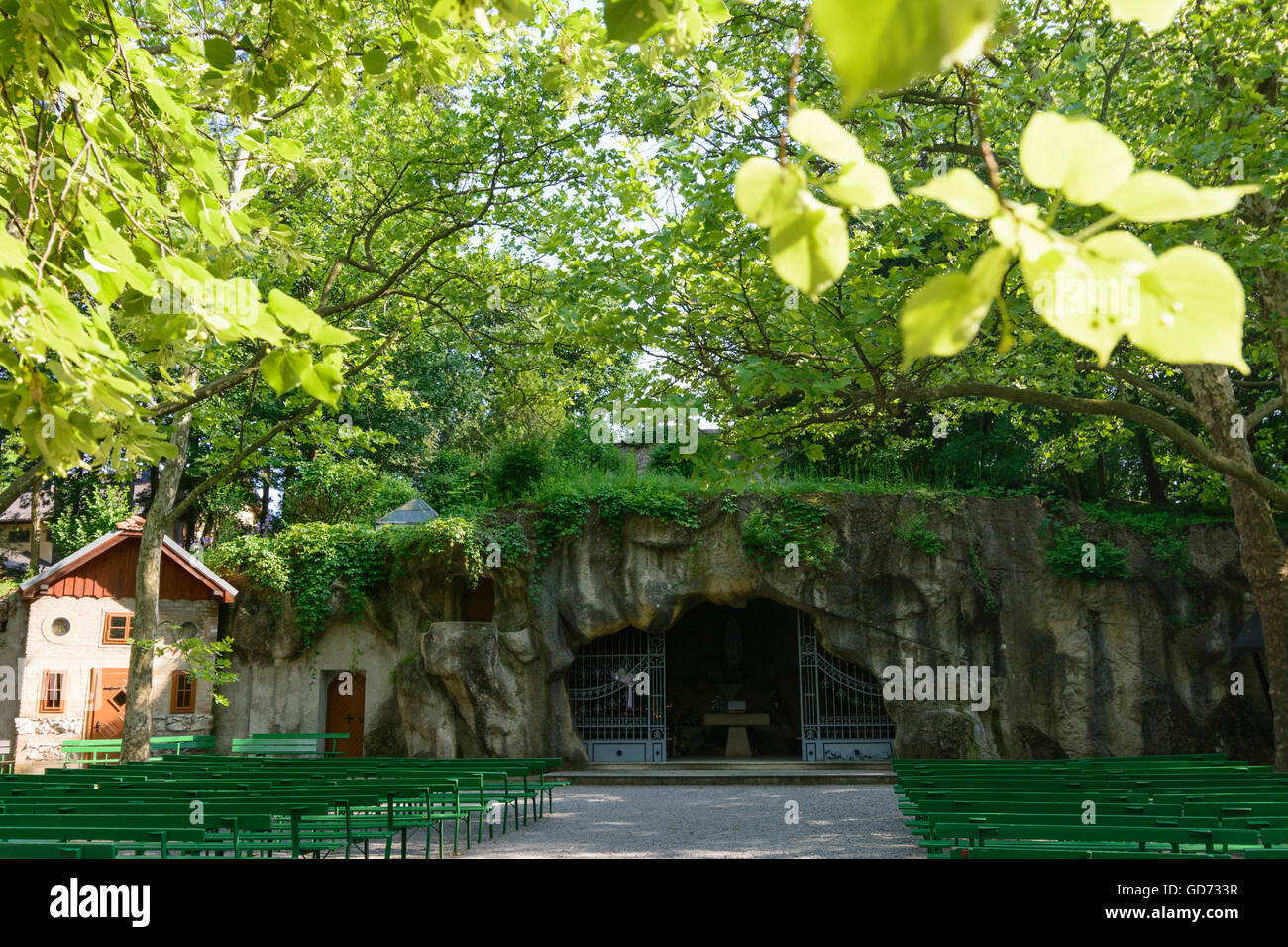Haslau-Maria Ellend: Lourdes-Grotte, Donau, Niederösterreich, Niederösterreich, Österreich Stockfoto