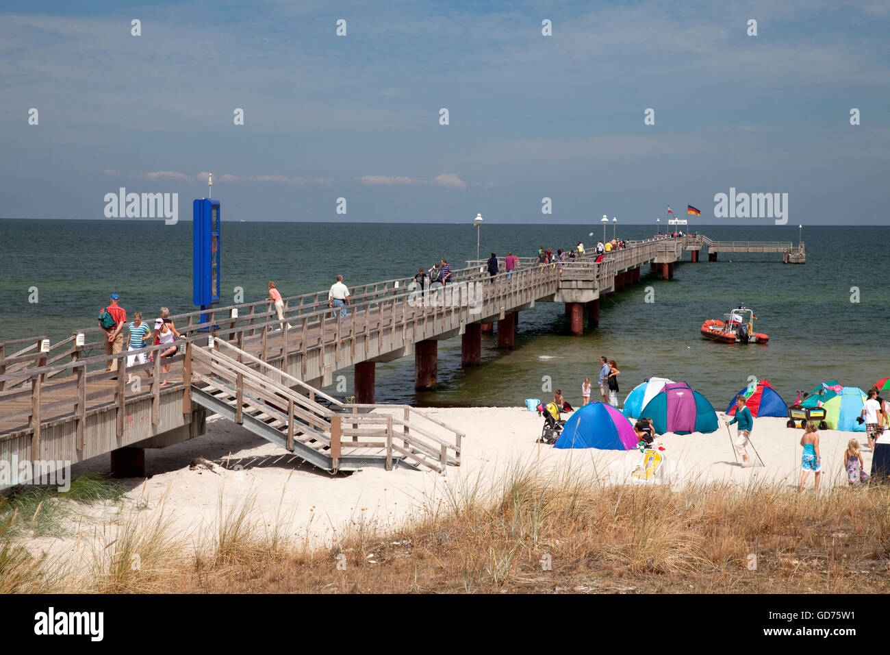 Pier in Prerow Ostsee Resort, Halbinsel Fischland-Darß-Zingst, Mecklenburg-Vorpommern Stockfoto