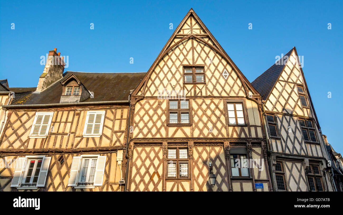 Bourges, Fachwerkhäuser, Departement Cher, Region Centre-Val de Loire, Frankreich Stockfoto