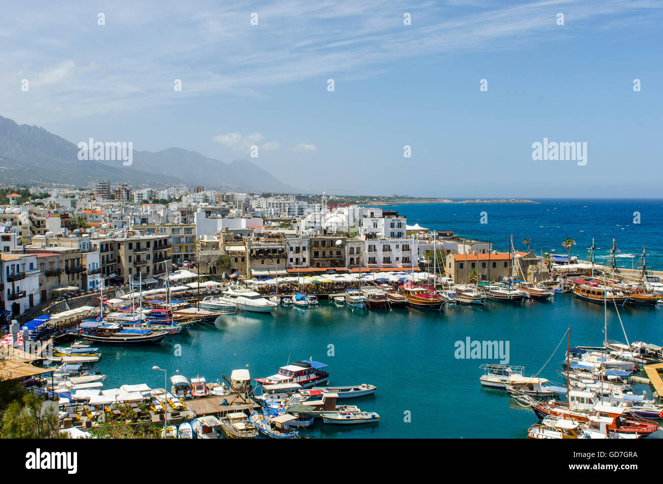 Boote im Hafen von Kyrenia an der nördlichen Küste von Zypern. Stockfoto