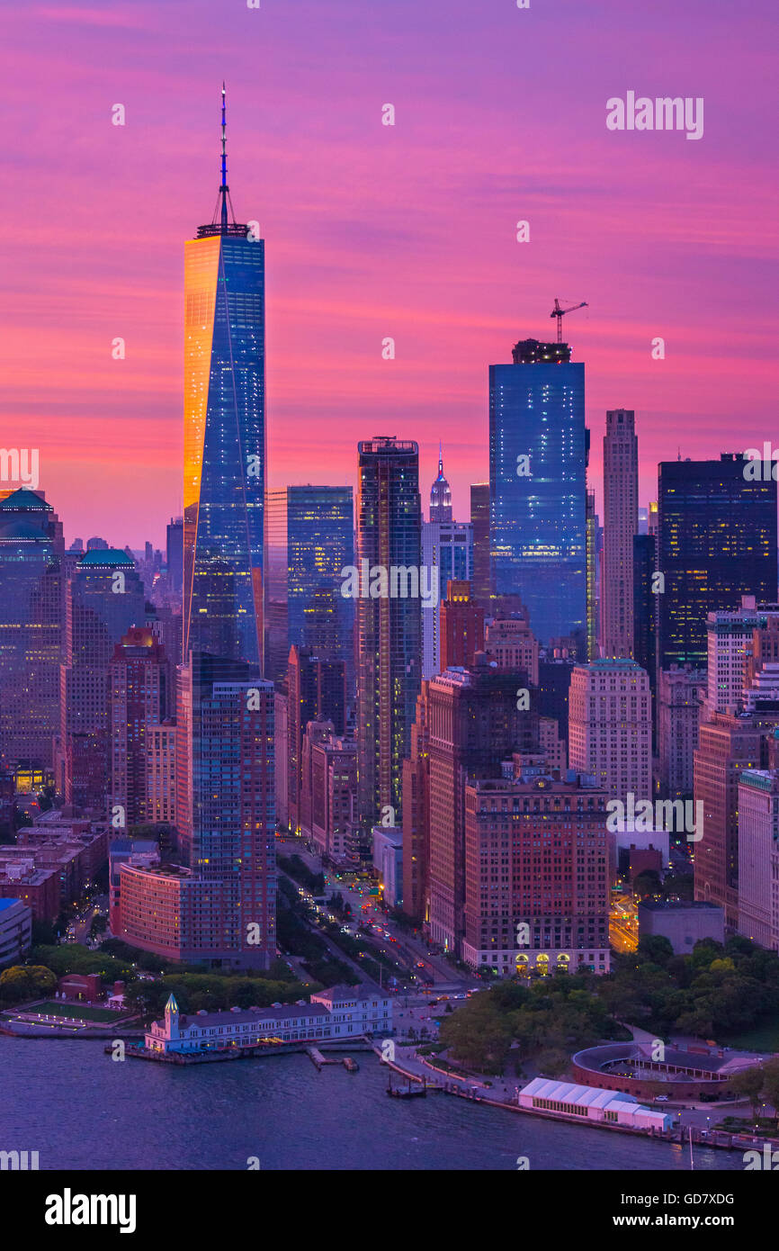 Battery Park ist ein 25-Hektar (10 ha) öffentlicher Park befindet sich an der Südspitze von Manhattan in New York City Stockfoto