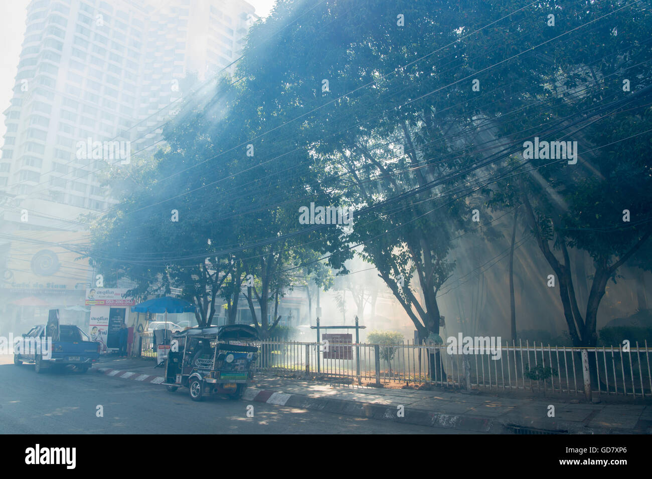 Feuer Rauch in der Stadt Chiang Mai im Norden Thailands in Thailand in Südostasien. Stockfoto