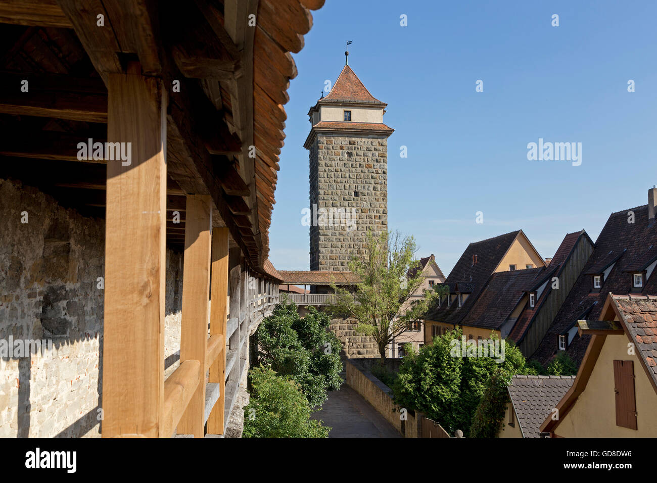 Brüstung Spaziergang, Galgentor, Altstadt, Rothenburg Ob der Tauber, Franken, Bayern, Deutschland Stockfoto