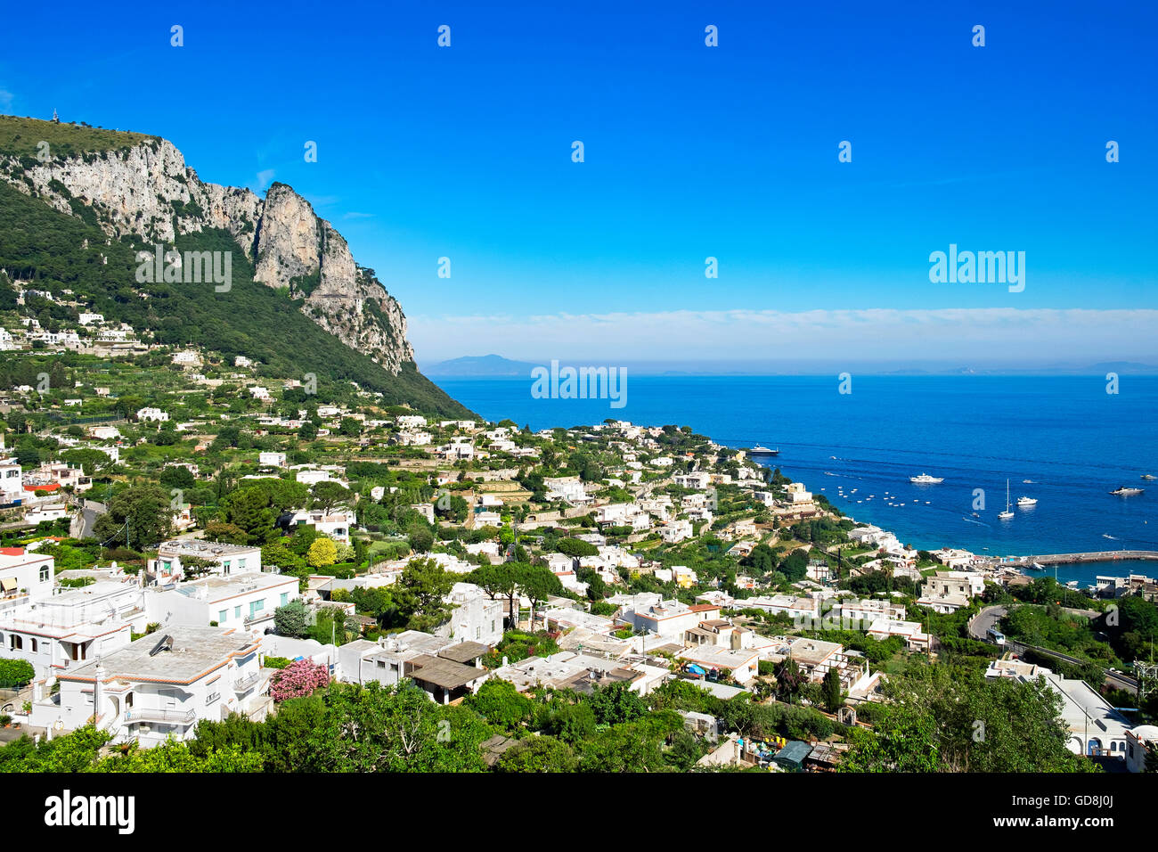 Die Insel Capri im Tyrrhenischen Meer, Italien Stockfoto